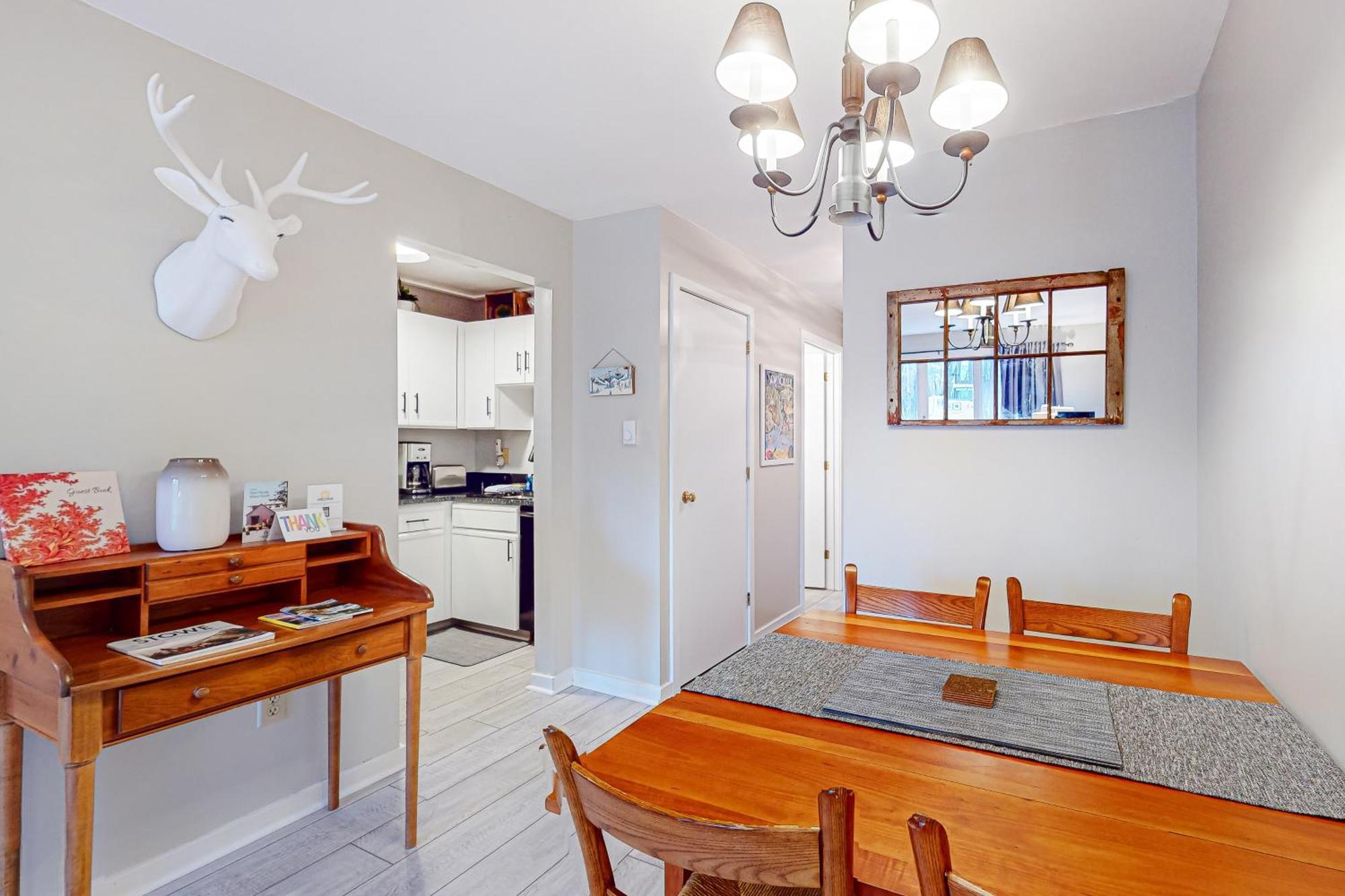 Mountain Breeze Getaway Condos Warren Стая снимка